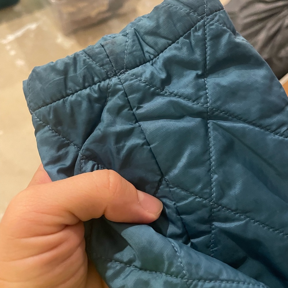 LL Bean Women’s Quilted Jacket - Picture 5 of 5